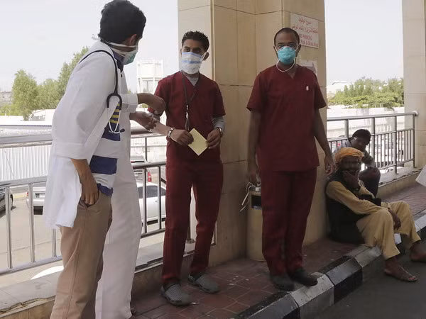 Saudi Arabia: Số ca tử vong do virus MERS lên tới gần 150 ảnh 1