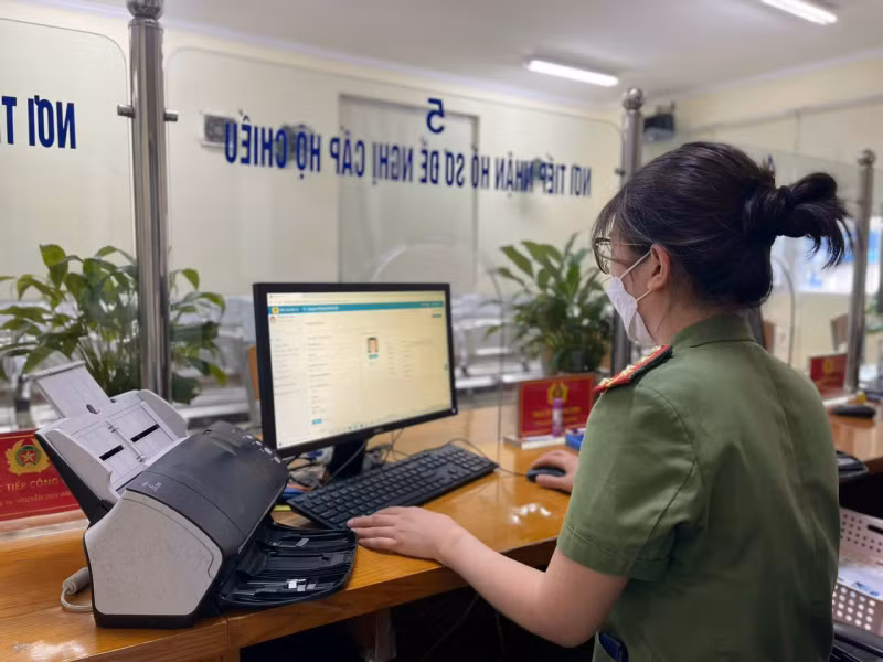 Tạm dừng cấp hộ chiếu phổ thông mẫu cũ đến 1/7/2022 ảnh 1