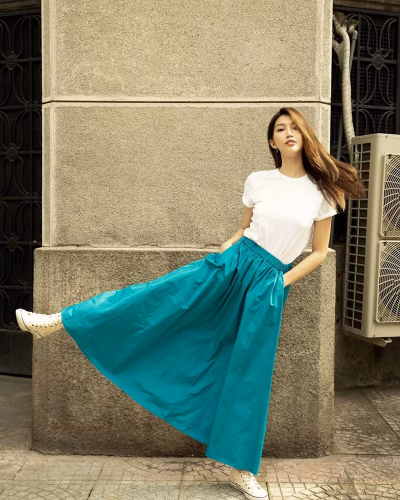 Street style khoe chân dài miên man của dàn mỹ nhân Việt ảnh 14