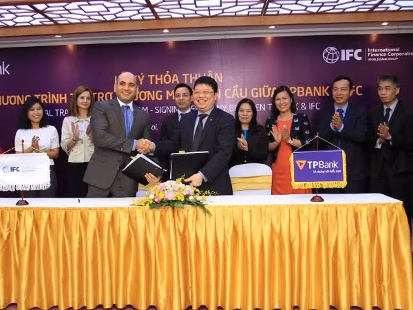 IFC cung cấp 10 triệu USD cho TPBank hỗ trợ doanh nghiệp ảnh 1