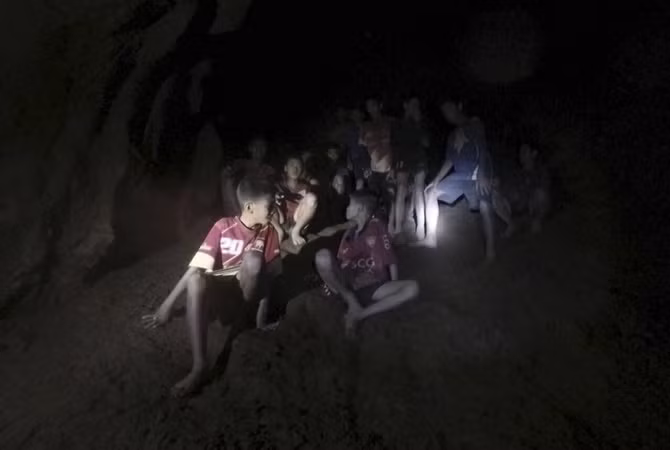 Lãnh đạo thế giới hoan nghênh chiến dịch giải cứu đội bóng “thần kỳ" ảnh 1