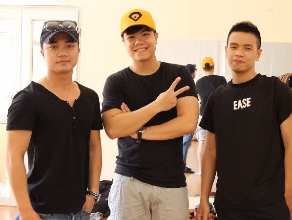 Nhạc sỹ Dương Khắc Linh “kèm cặp” Hoàng Quyên hát nhạc Cách mạng ảnh 4