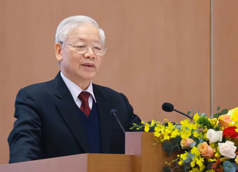 'Luôn đấu tranh với chính mình để không phạm phải cám dỗ đời thường' ảnh 1