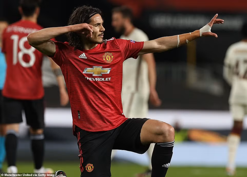 Thắng Roma 6-2, M.U đặt một chân vào chung kết Europa League ảnh 2