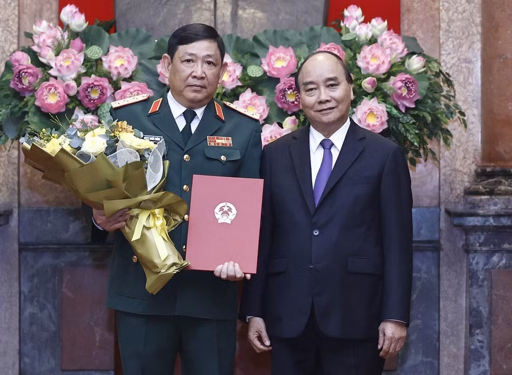 Thăng quân hàm Thượng tướng cho Phó Tổng Tham mưu trưởng QĐND Việt Nam ảnh 2