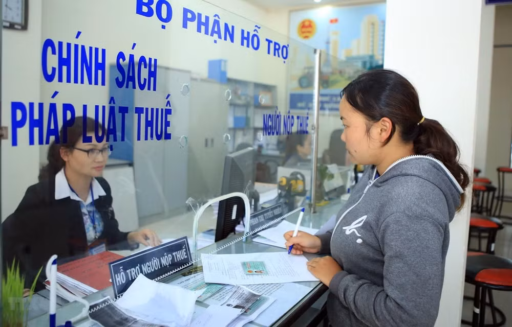 Người dân mong muốn cơ quan hành chính cải thiện những điều gì? ảnh 1