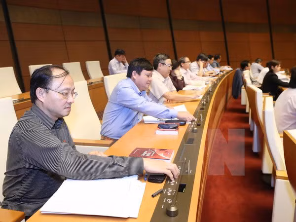 Một bộ luật và 6 luật có hiệu lực từ ngày đầu tiên của năm 2017 ảnh 2