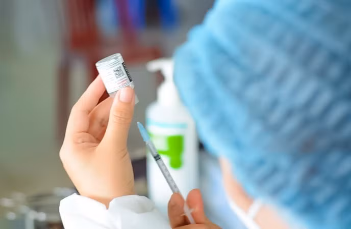Thanh Hóa: Tăng cường tiêm vaccine phòng COVID-19 cho trẻ em ảnh 1