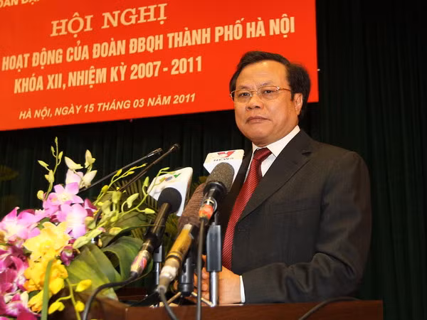 Bí thư Thành ủy Hà Nội chúc Tết các cá nhân tiêu biểu ảnh 1
