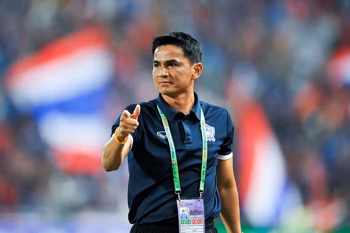 Kiatisak: Bảo vệ ngôi vương AFF Cup là nhiệm vụ quan trọng ảnh 1