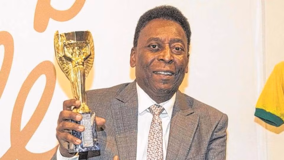 Huyền thoại bóng đá Pele và ký ức khó quên 47 năm về trước ảnh 1
