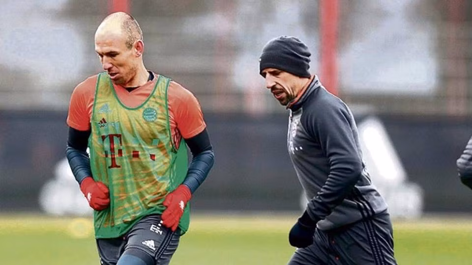 Ông Ancelotti toan tính gì cho trận "chung kết" lượt đi Bundesliga? ảnh 2