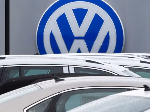 Volkswagen đền bù thêm 1 tỷ USD liên quan vụ gian lận khí thải ảnh 1