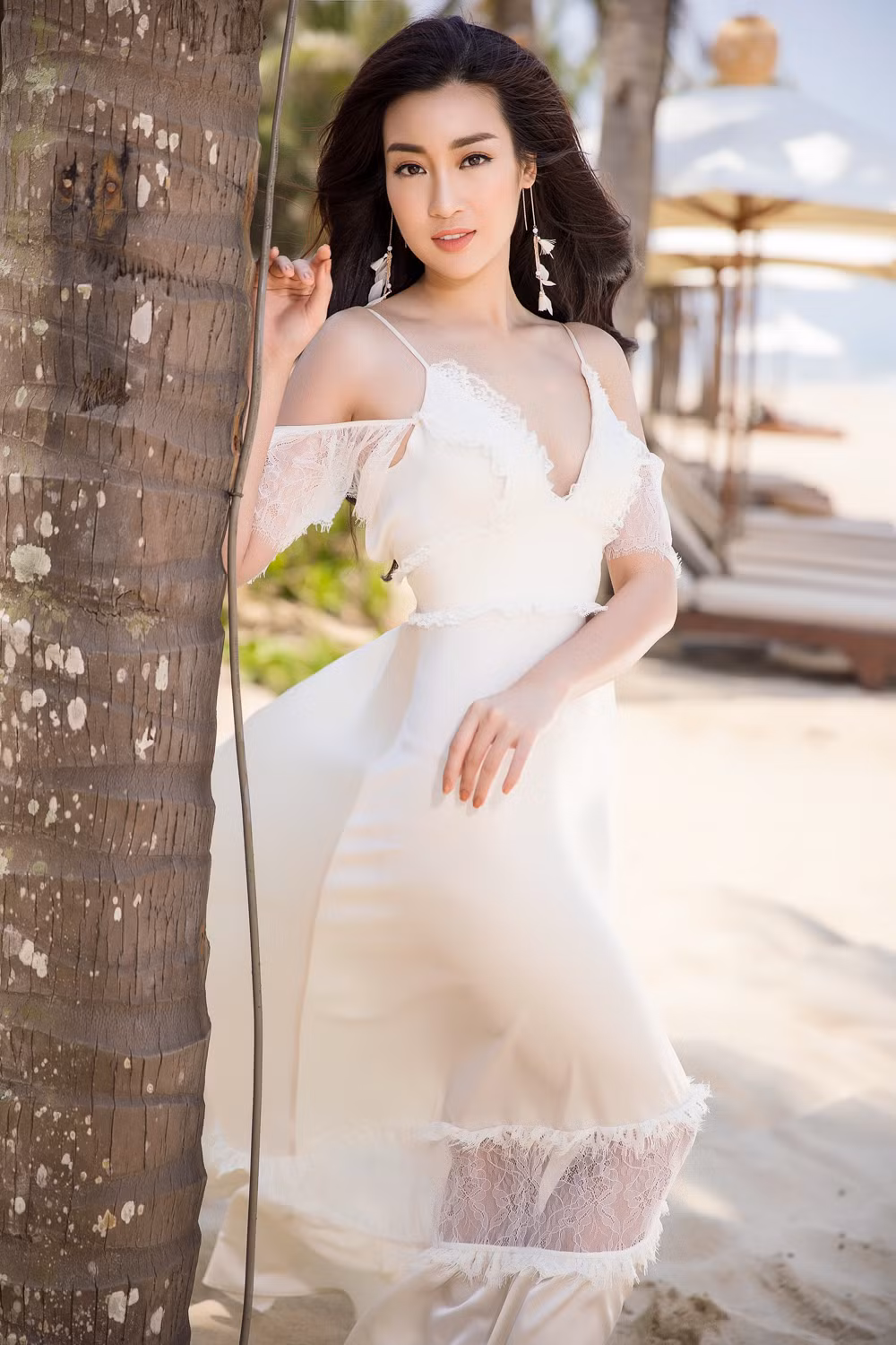 Top 3 Hoa hậu Việt Nam hóa những thiên thần thướt tha ảnh 4