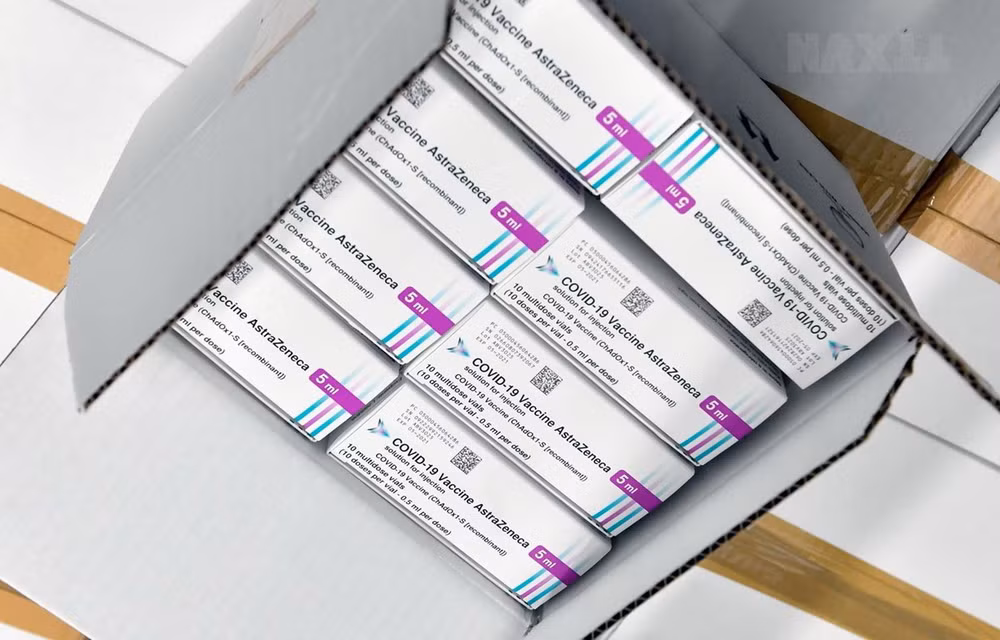 Anh bảo vệ vắcxin AstraZeneca trước những quan ngại về tính hiệu quả ảnh 1