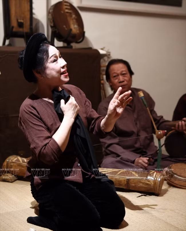 Chuyện xẩm - không gian thuần chất của âm nhạc truyền thống ảnh 5