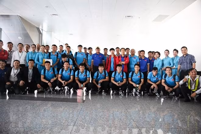 Vietnam Airlines sẽ đưa Airbus A350-900 đón đội tuyển Việt Nam ảnh 1