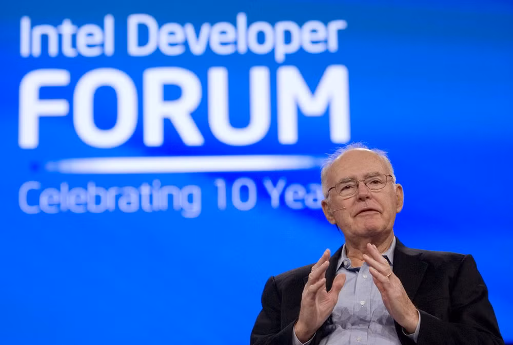 Ông Gordon Moore - người sáng lập tập đoàn Intel - qua đời ở tuổi 94 ảnh 1