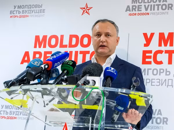 Moldova: Biểu tình đòi tiến hành bầu cử tổng thống vòng ba ảnh 1