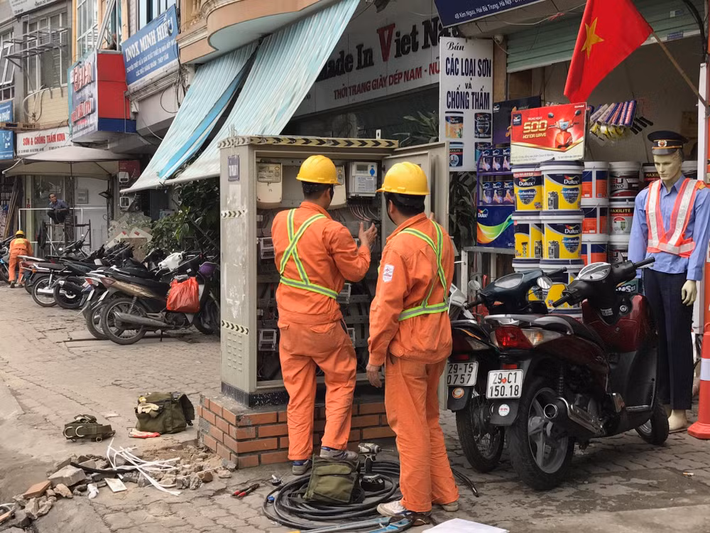 Tiêu thụ điện liên tục tăng: Ngành điện cần sự chia sẻ từ khách hàng ảnh 1