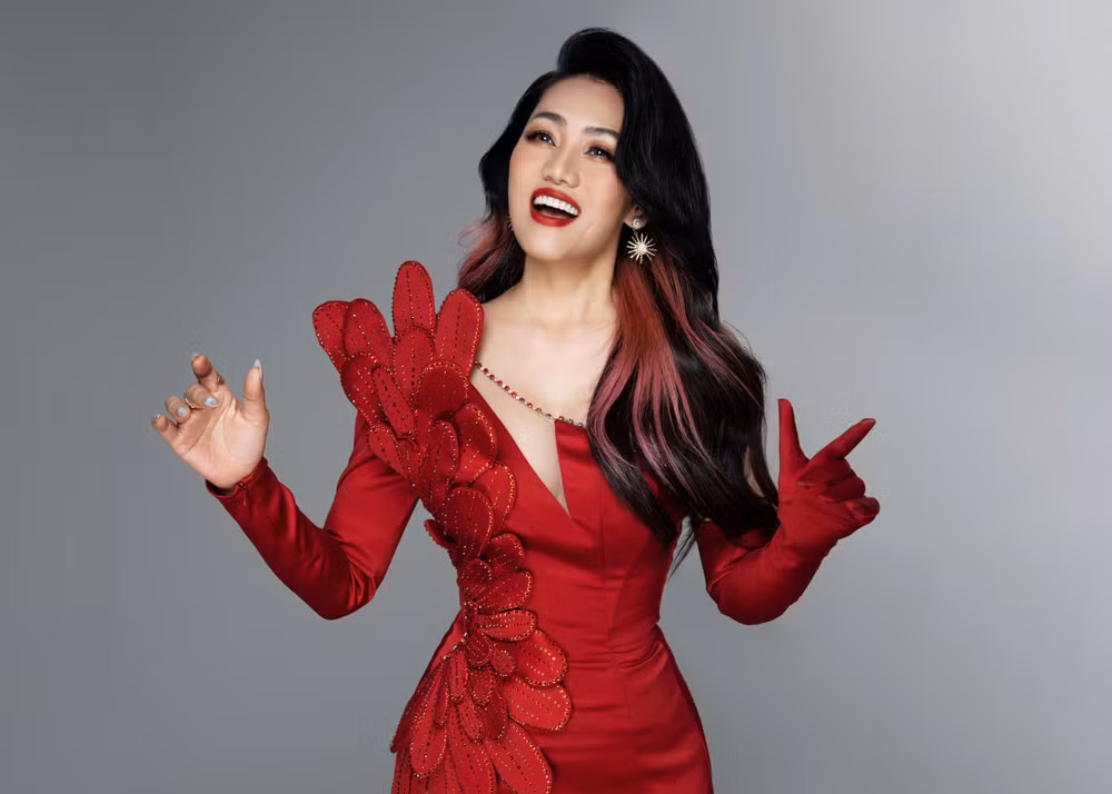 Danh ca Tuấn Ngọc hội ngộ ca sỹ Minh Thu trong liveshow 'Thu ca' ảnh 1