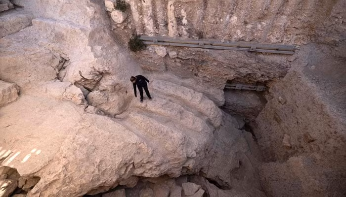 Phát hiện mạng đường ống bằng đá đẽo gần 3.000 năm tuổi ở Israel ảnh 1