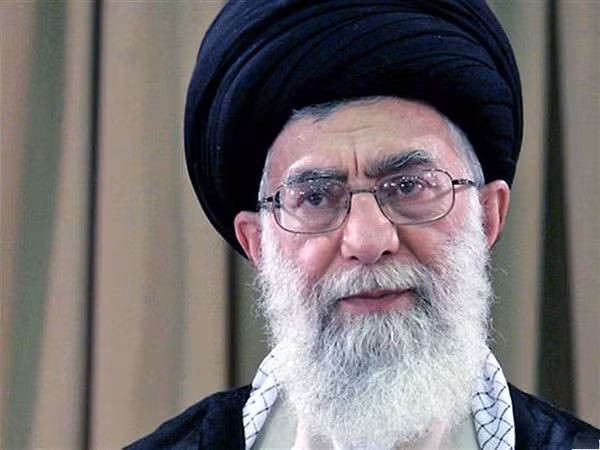 Iran và Pakistan tăng cường hợp tác kinh tế, tài chính ảnh 1