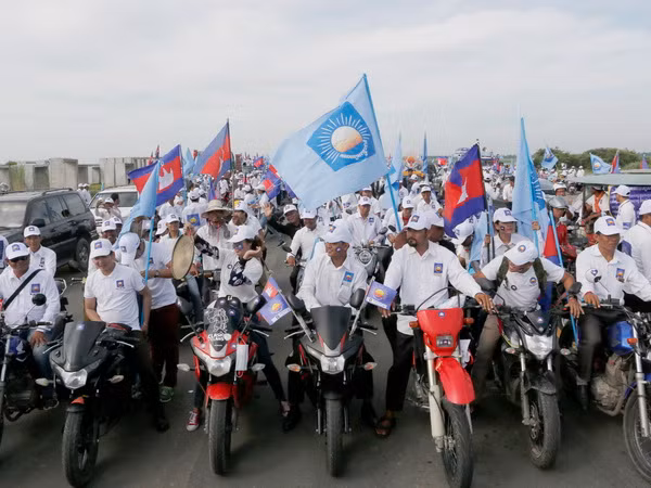 Thủ tướng Hun Sen sẽ xuống đường tham gia chiến dịch vận động tranh cử ảnh 1