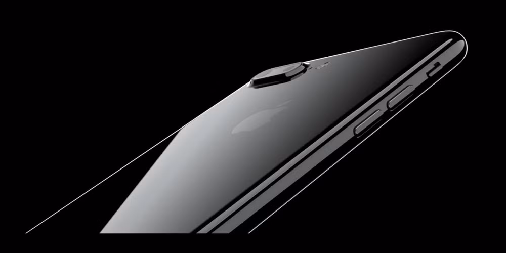 iPhone 7 "đắt khách" nhưng không ngăn được đà giảm doanh số iPhone ảnh 1