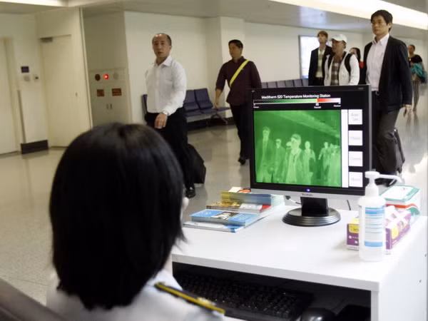 Thành phố Hồ Chí Minh sẵn sàng đối phó với dịch bệnh Ebola ảnh 1
