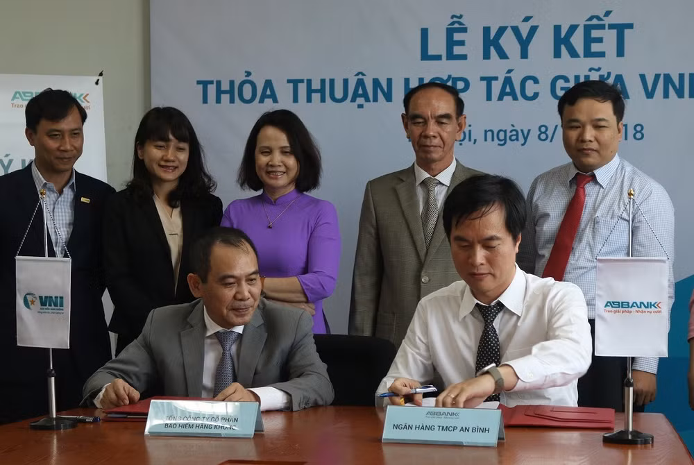 ABBANK và Bảo hiểm Hàng không nâng cao thỏa thuận hợp tác chiến lược ảnh 1