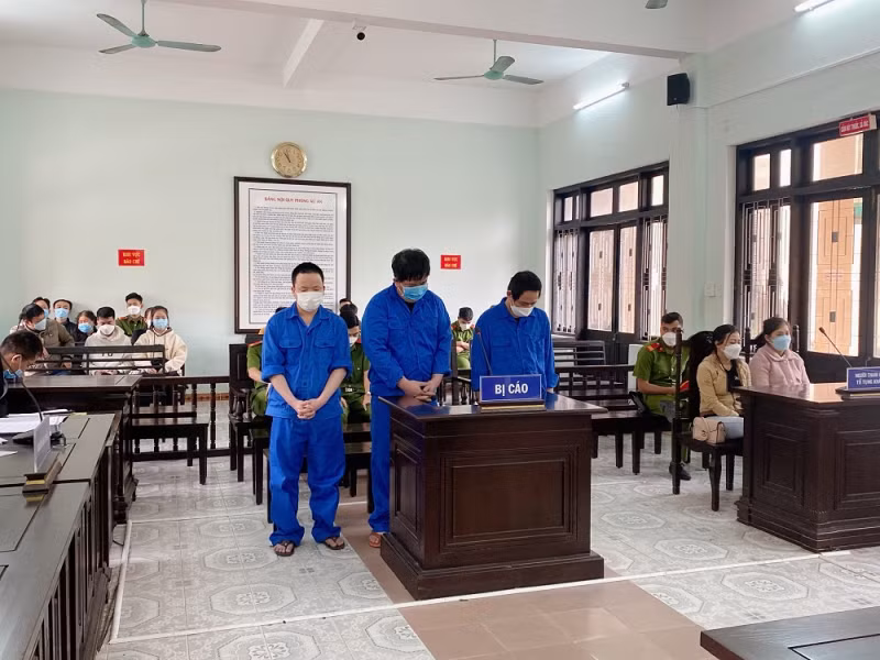 Vụ vận chuyển trái phép 14 bánh heroin: Hai bị cáo lãnh án tử hình ảnh 1