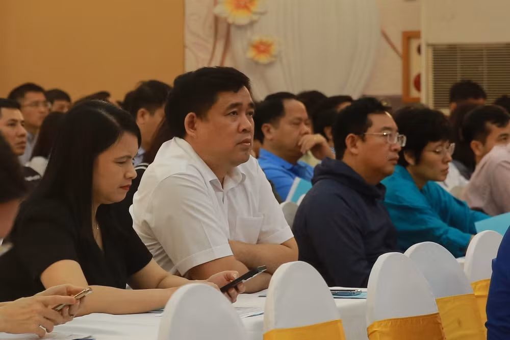 ttxvn_dang_bo_khoi_cac_co_quan_trung_uong_1104_3.jpg
