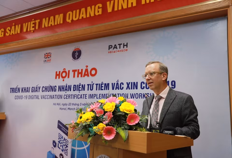 Anh hỗ trợ VN liên kết dữ liệu tiêm chủng quốc gia theo chuẩn của WHO ảnh 2