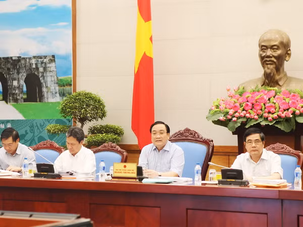 Kiểm tra chặt các thủy điện nhỏ chây ỳ tiền dịch vụ môi trường rừng ảnh 1