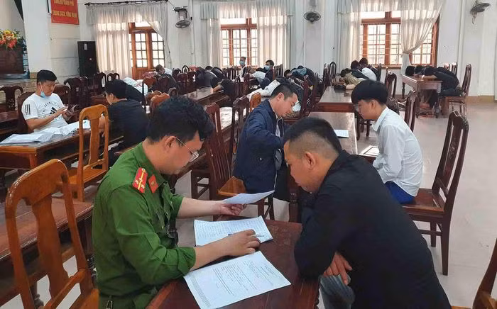 Phát hiện 51 người dương tính với ma túy ở quán bar, có cả sinh viên ảnh 1