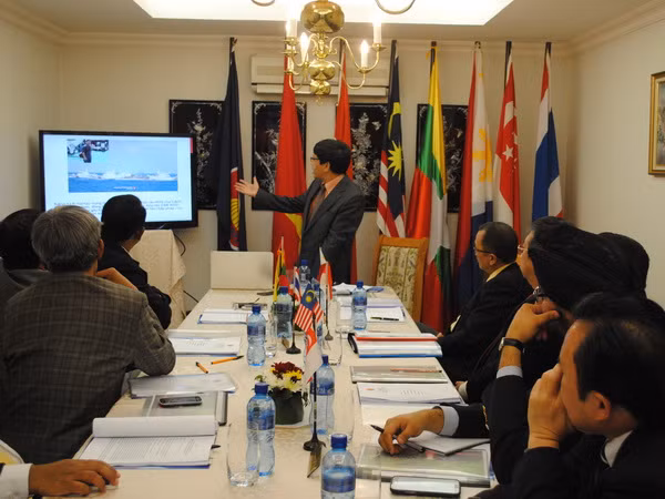 Ủy ban ASEAN tại Nam Phi họp trao đổi tình hình Biển Đông ảnh 1