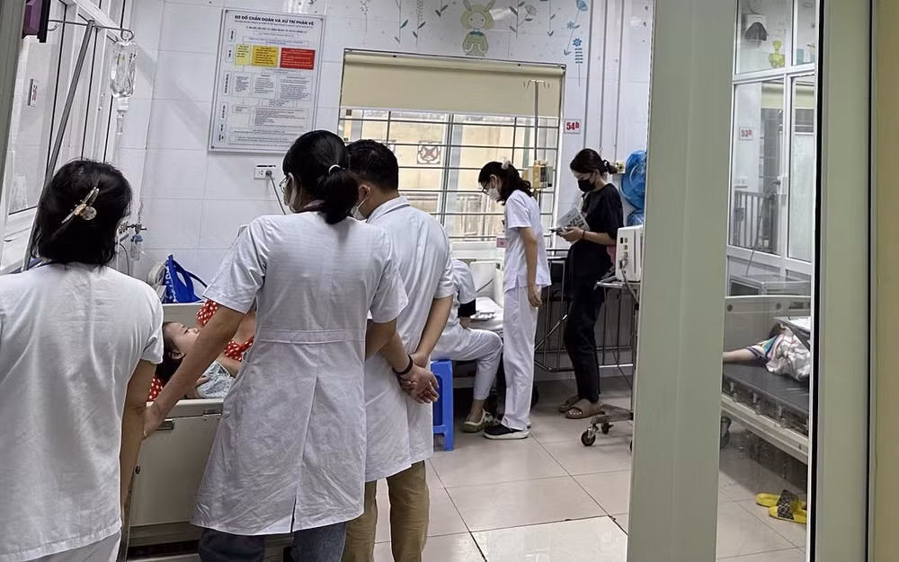 Bộ Y tế: Làm rõ vụ bé trai 2 tuổi tử vong ở Trung Tâm y tế Vĩnh Long ảnh 1