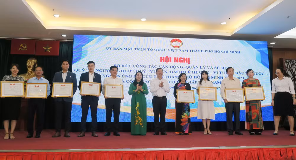 ttxvn_2203_tphcm nguoi ngheo (1).jpg