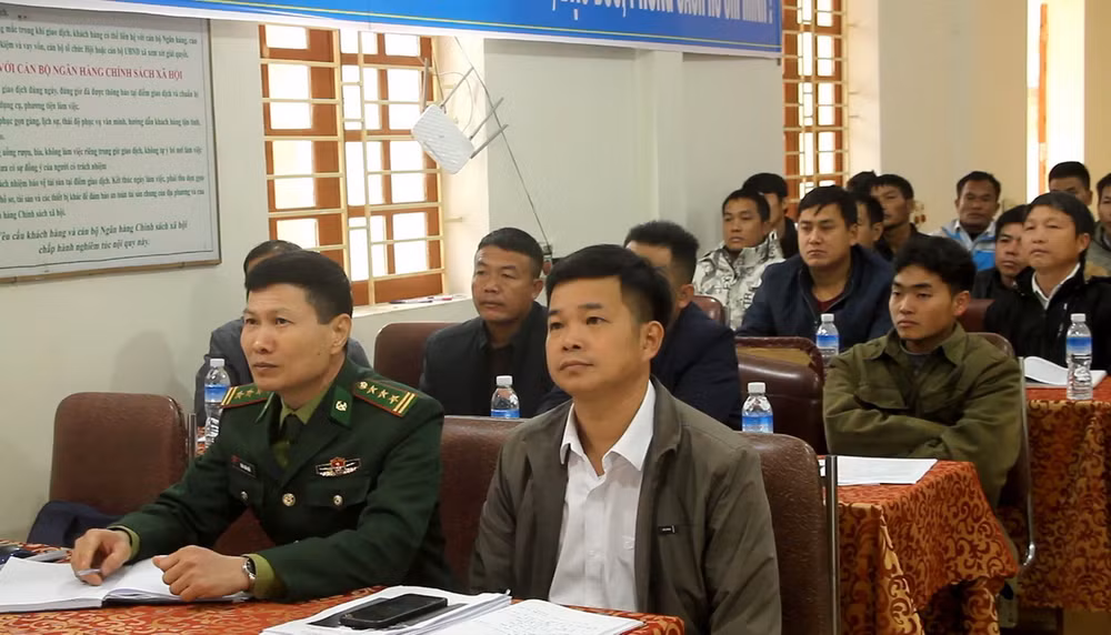 TTXVN_1606NgheAnbienphong2.jpg