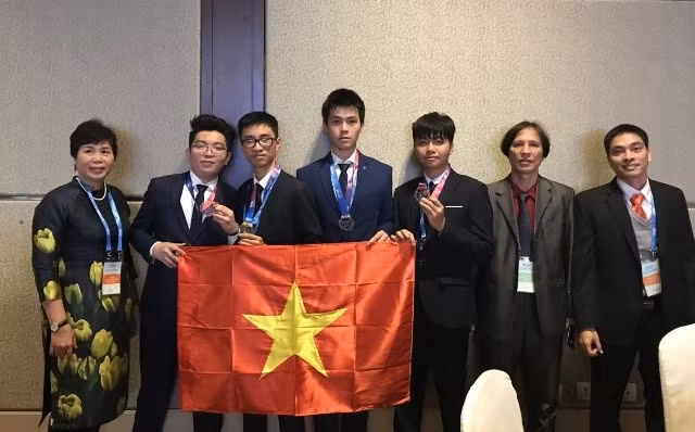 Việt Nam giành HCV kỳ thi Olympic Thiên văn học và Vật lý thiên văn ảnh 1