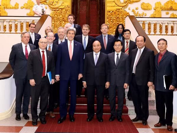 Thủ tướng Nguyễn Xuân Phúc tiếp Ngoại trưởng Hoa Kỳ John Kerry ảnh 1