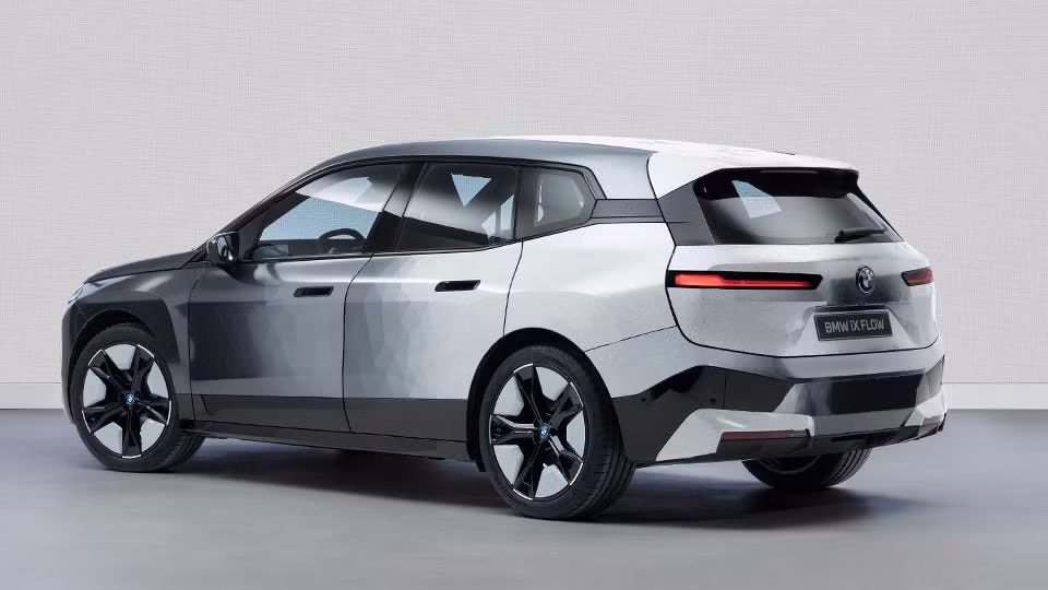 Forbes điểm tên VinFast trong top 10 xe tuyệt vời nhất tại CES 2022 ảnh 9