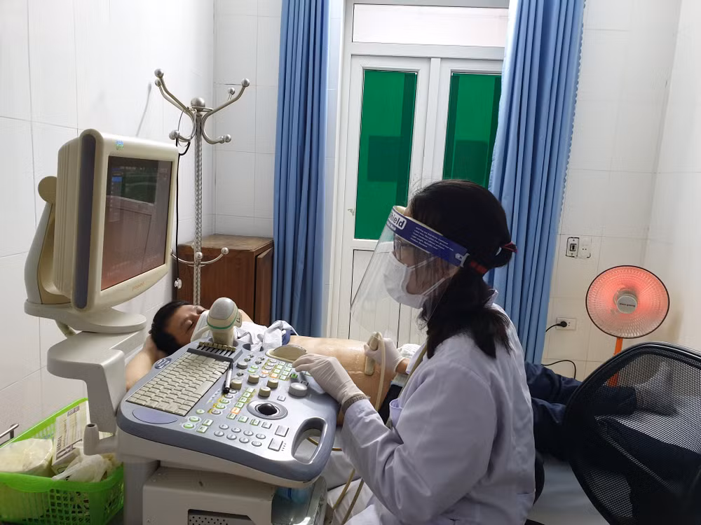 Dự án bác sỹ trẻ: Đưa các kỹ thuật cao về tận tuyến y tế cơ sở ảnh 1