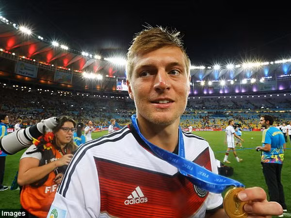 Tương lai nhà vô địch Toni Kroos đã được xác định rõ ràng ảnh 1