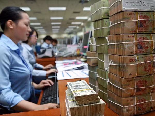 Đến năm 2022, nguồn vốn ngắn hạn cho vay trung dài hạn chỉ còn 30% ảnh 1