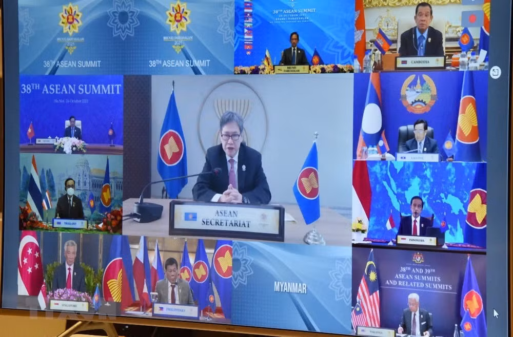 Nhìn lại thế giới năm 2021: Giữa thách thức, ASEAN khẳng định vị thế ảnh 2
