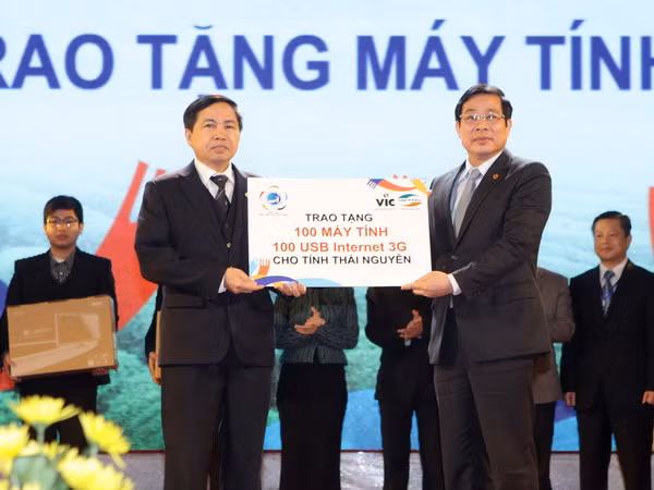 Khai mạc Ngày hội Máy tính cho cuộc sống lần thứ nhất ảnh 1
