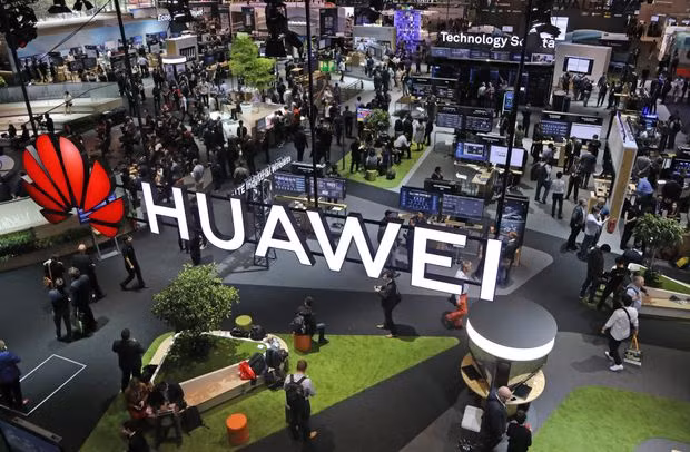 Chính phủ Mỹ ép hàng loạt trường đại học không dùng thiết bị Huawei ảnh 1