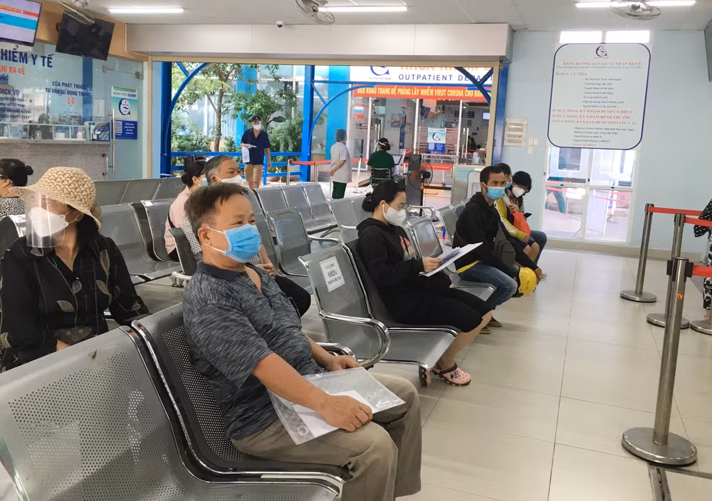 TP.HCM: Các cơ sở y tế đã tiếp nhận bệnh nhân không mắc COVID-19 ảnh 1